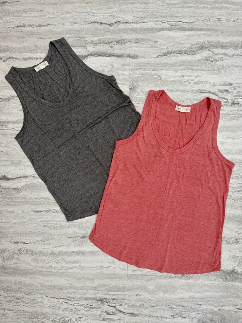TREASURE & BOND Tank Tops (Set of 2)
